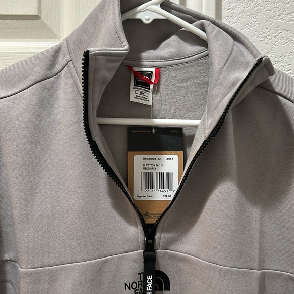 The North Face women’s half zip sweatshirt - Picture 3 of 4
